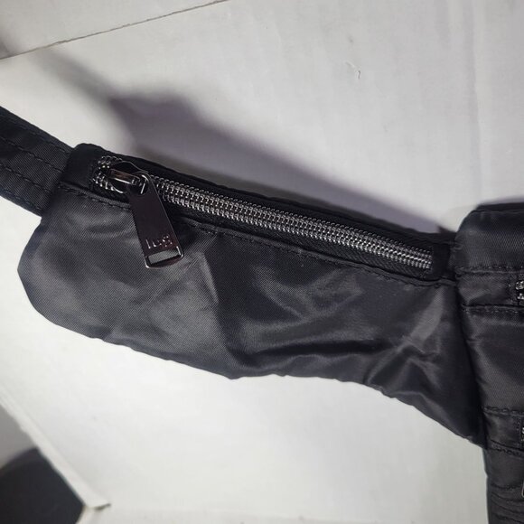 Lug Skipper Black Quilted Multiple Compartment Crossbody Bag - Picture 3 of 9